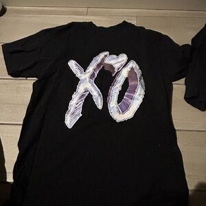 The Weeknd Dawn FM Chrome XO Logo Shirt size medium as is condition